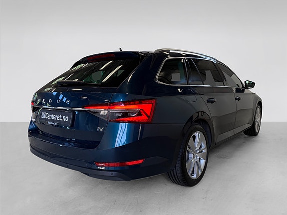 Skoda Superb 4 of 5