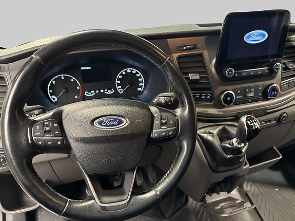 Ford Transit 9 of 20