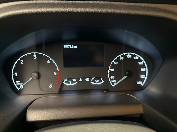 Ford Transit 10 of 20