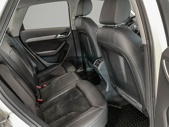 Audi Q3 22 of 29