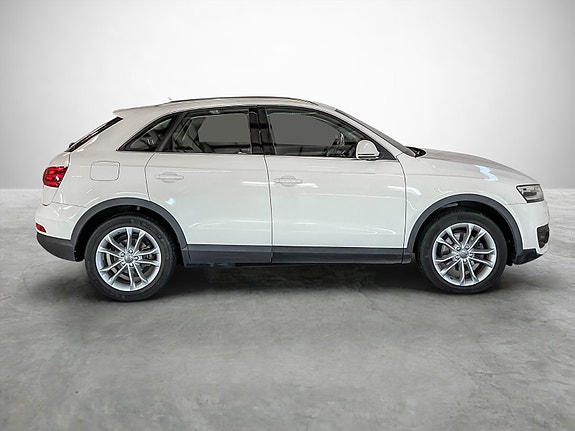 Audi Q3 5 of 29