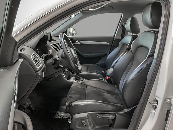 Audi Q3 9 of 29