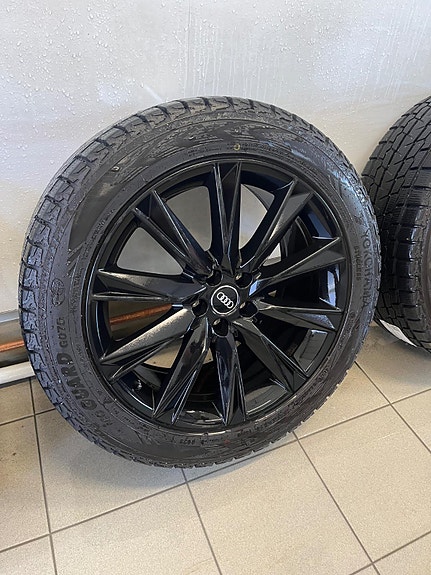 Audi e-tron Sportback 18 of 18