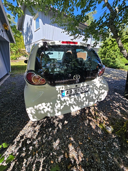 Toyota Aygo 19 of 30