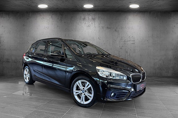 BMW 225xe 7 of 22