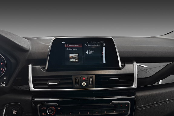 BMW 225xe 20 of 22