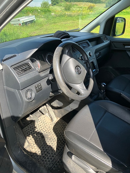 Volkswagen Caddy 3 of 5