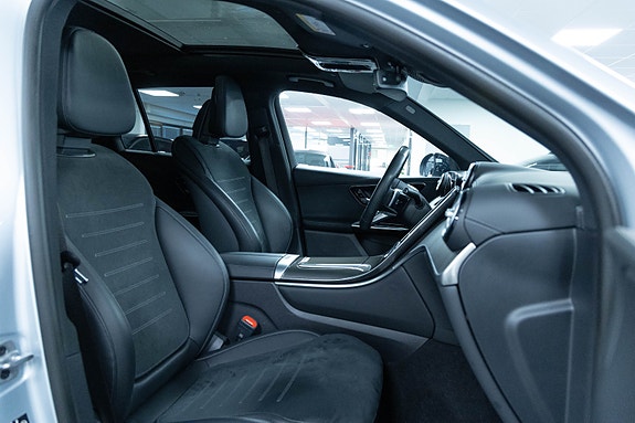 Mercedes-Benz GLC220 d 17 of 24