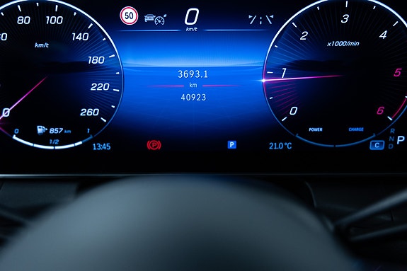 Mercedes-Benz GLC220 d 21 of 24