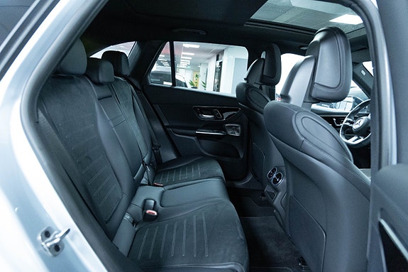Mercedes-Benz GLC220 d 16 of 24