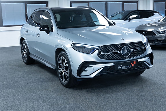 Mercedes-Benz GLC220 d 4 of 24