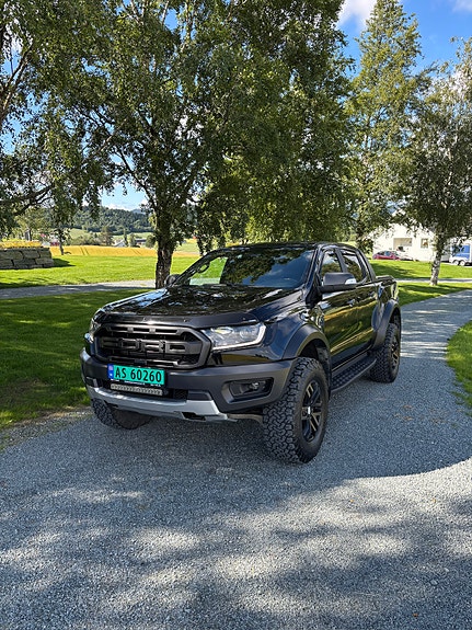 Ford Ranger Raptor 10 of 30