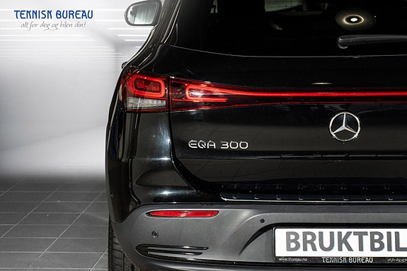 Mercedes-Benz EQA300 11 of 30