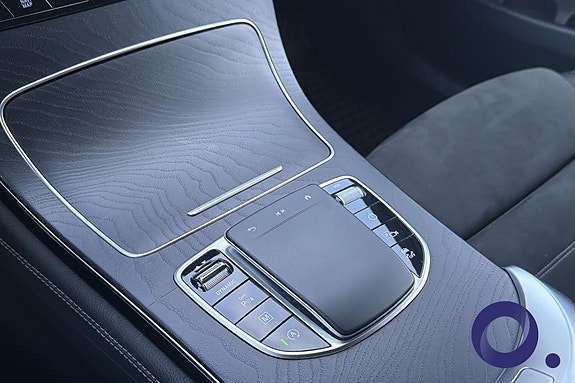 Mercedes-Benz GLC220 d 23 of 30