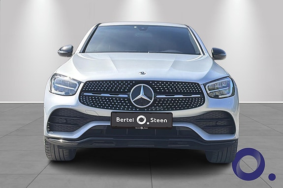 Mercedes-Benz GLC220 d 2 of 30