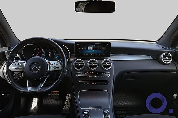 Mercedes-Benz GLC220 d 17 of 30