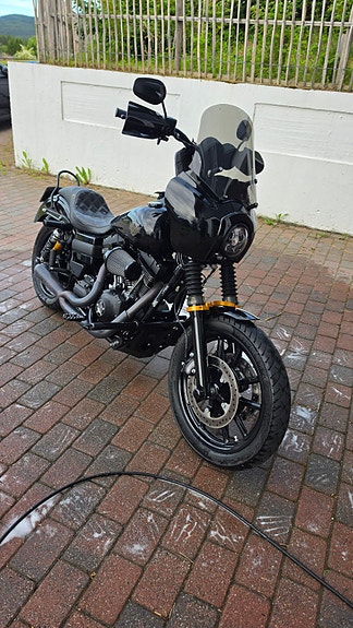 Harley-Davidson FXDLS Dyna Low Rider S MEGET PEN OG PÅKOSTET 2 of 17