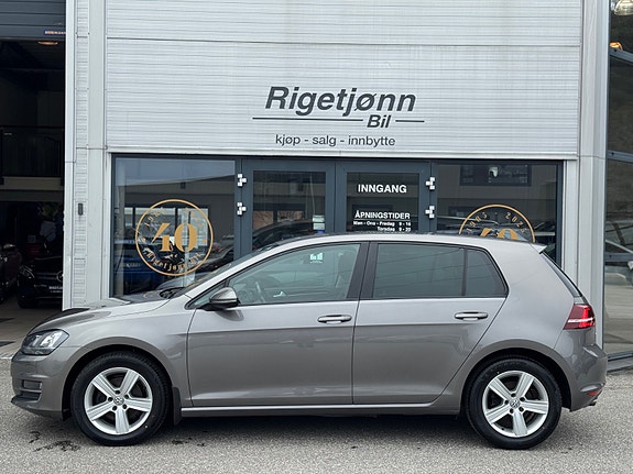 Volkswagen Golf VII 4 of 5