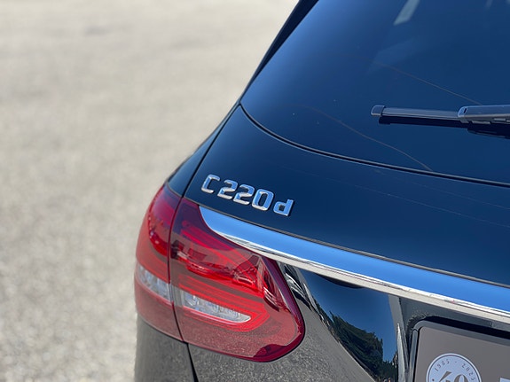 Mercedes-Benz C220 d 10 of 30