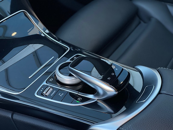 Mercedes-Benz C220 d 28 of 30