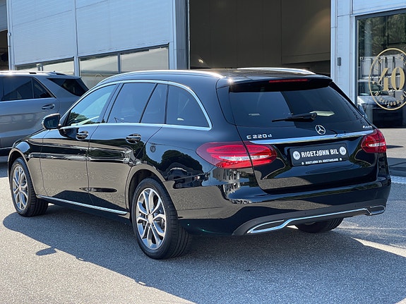 Mercedes-Benz C220 d 7 of 30