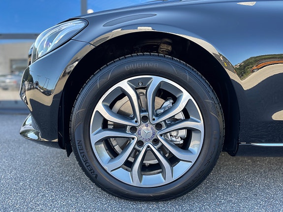Mercedes-Benz C220 d 20 of 30