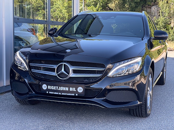 Mercedes-Benz C220 d 2 of 30