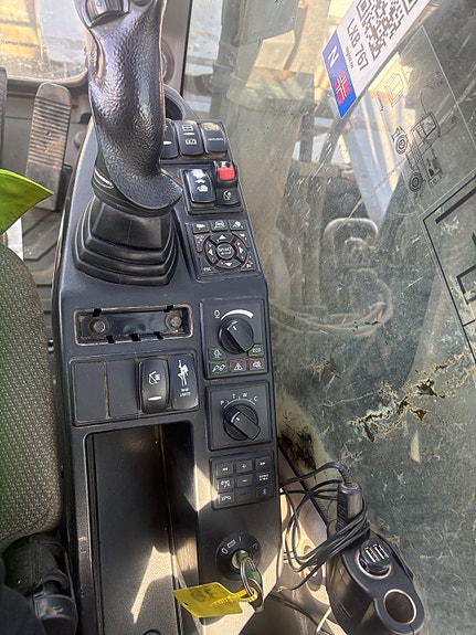 Volvo EW160E 16 of 20