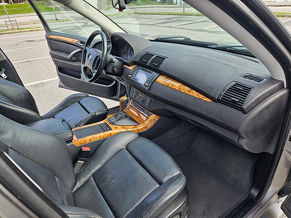 BMW X5 10 of 16