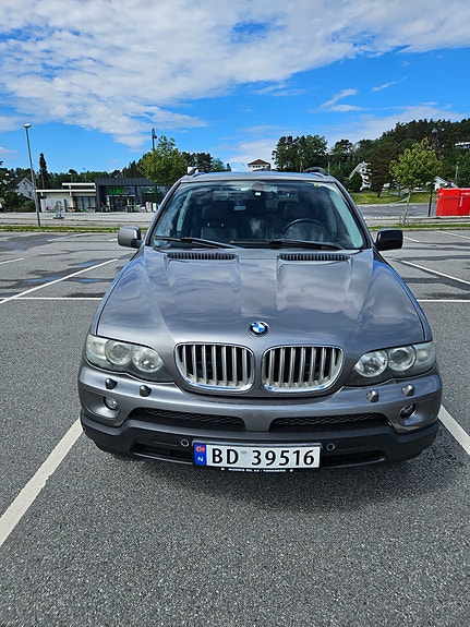 BMW X5 16 of 16
