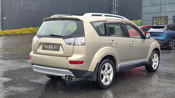 Mitsubishi Outlander 11 of 20