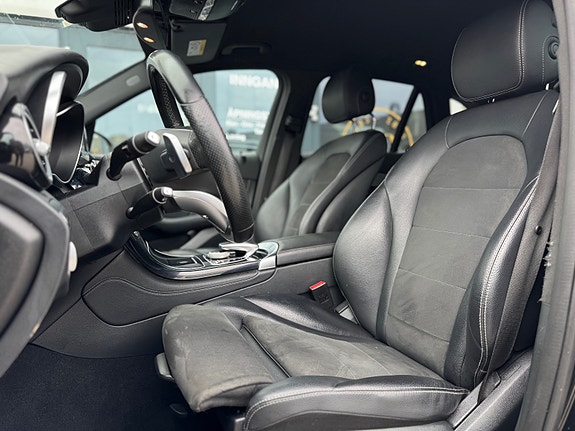 Mercedes-Benz GLC350 e 21 of 30