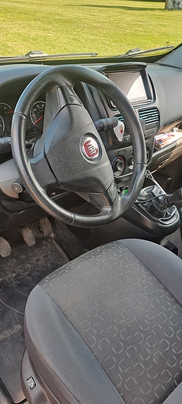 Fiat Doblo 9 of 21