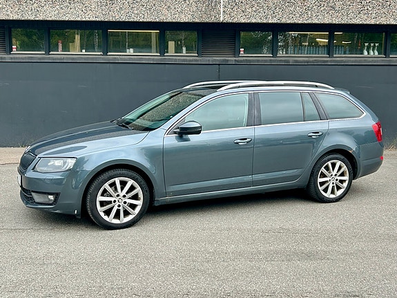 Skoda Octavia 4 of 5
