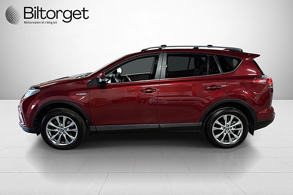 Toyota RAV4 8 of 30