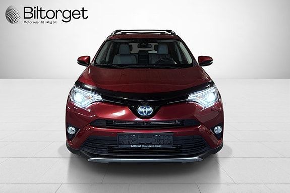 Toyota RAV4 2 of 30
