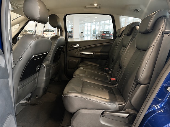 Ford S-MAX 6 of 20