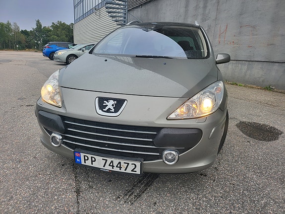 Peugeot 307 SW 3 of 30