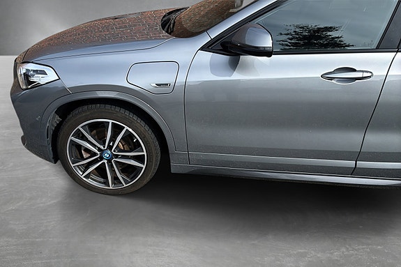 BMW X2 4 of 5