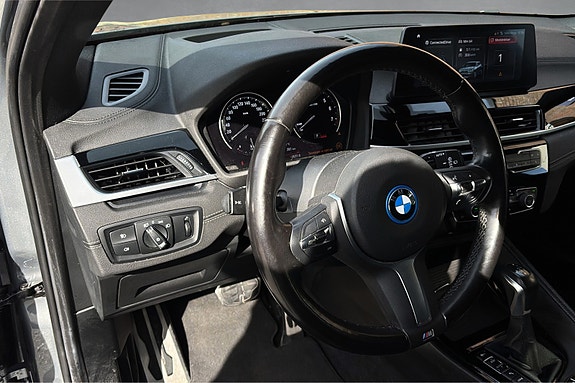 BMW X2 11 of 23