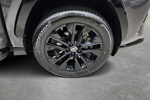 Toyota RAV4 18 of 19