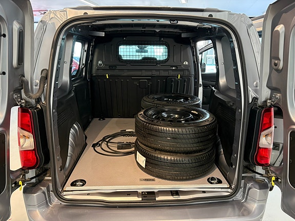 Opel Combo-e 19 of 27