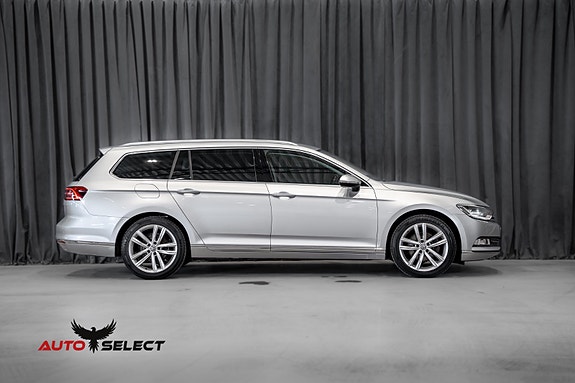 Volkswagen Passat 14 of 30