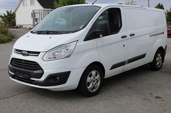 Ford Transit Custom 310L 2 of 22
