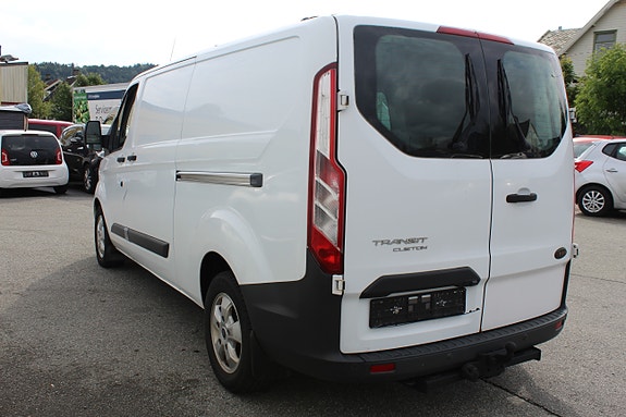Ford Transit Custom 310L 10 of 22