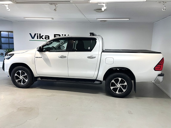 Toyota HiLux 5 of 27