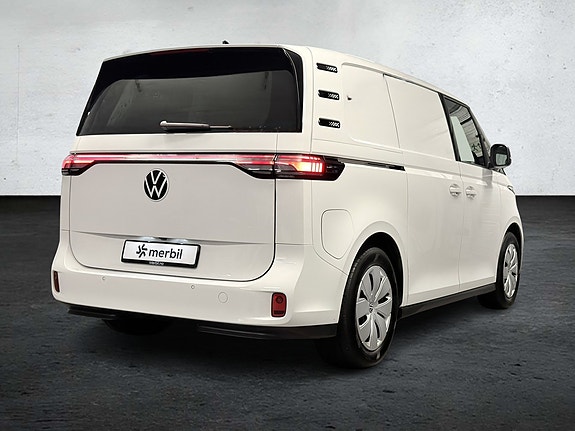 Volkswagen ID. Buzz 4 of 29