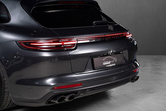 Porsche Panamera 6 of 29