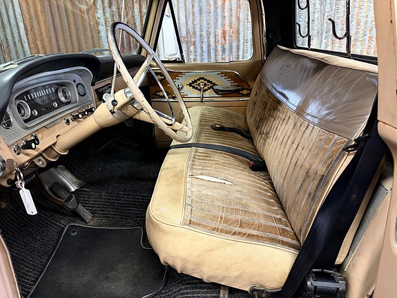 Ford F-100 20 of 30