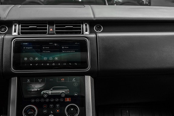 Land Rover Range Rover 26 of 30